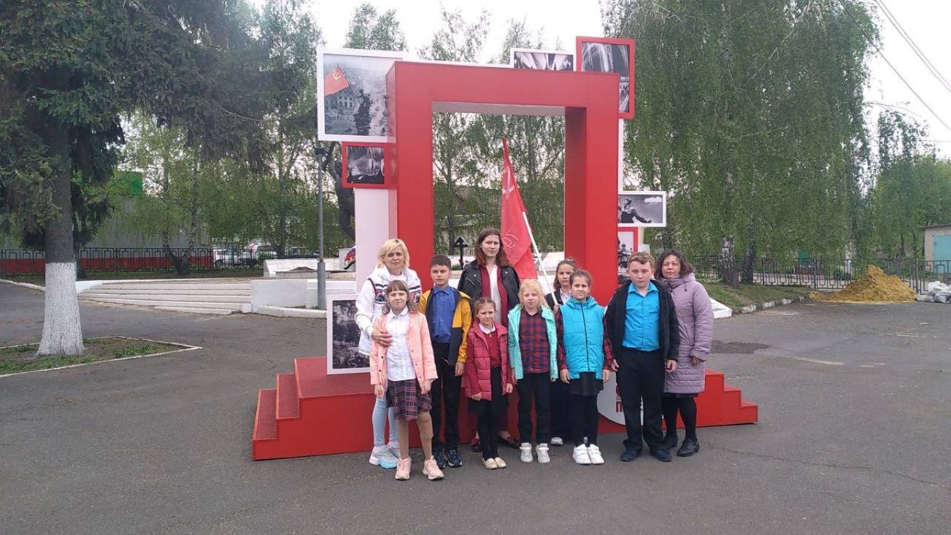 В   Щигровском центре состоялся урок мужества «Города герои»   
