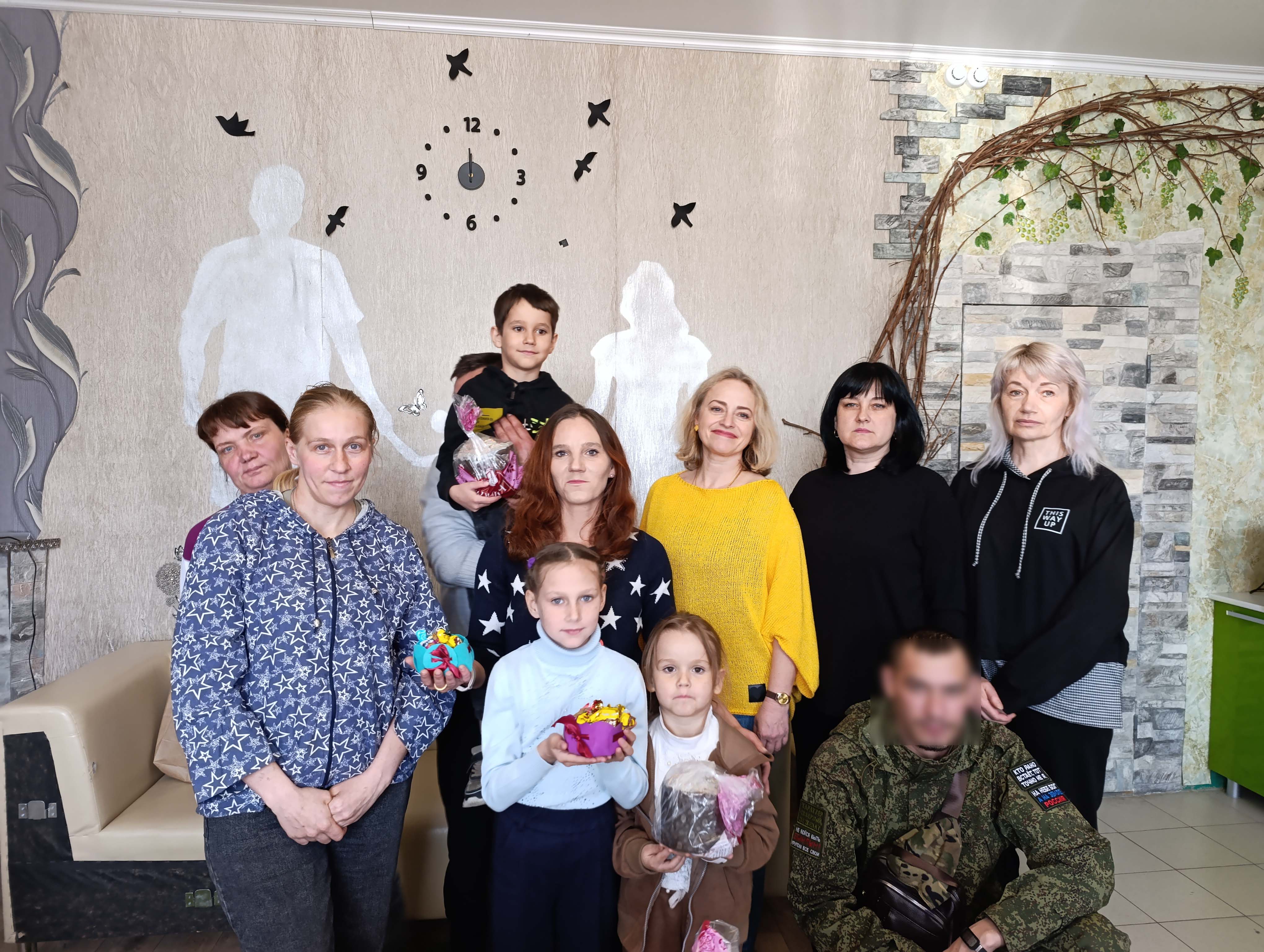 В Щигровском центре помощи прошла встреча с семьями в рамках проекта «Клуб «Устойчивая семья 46»